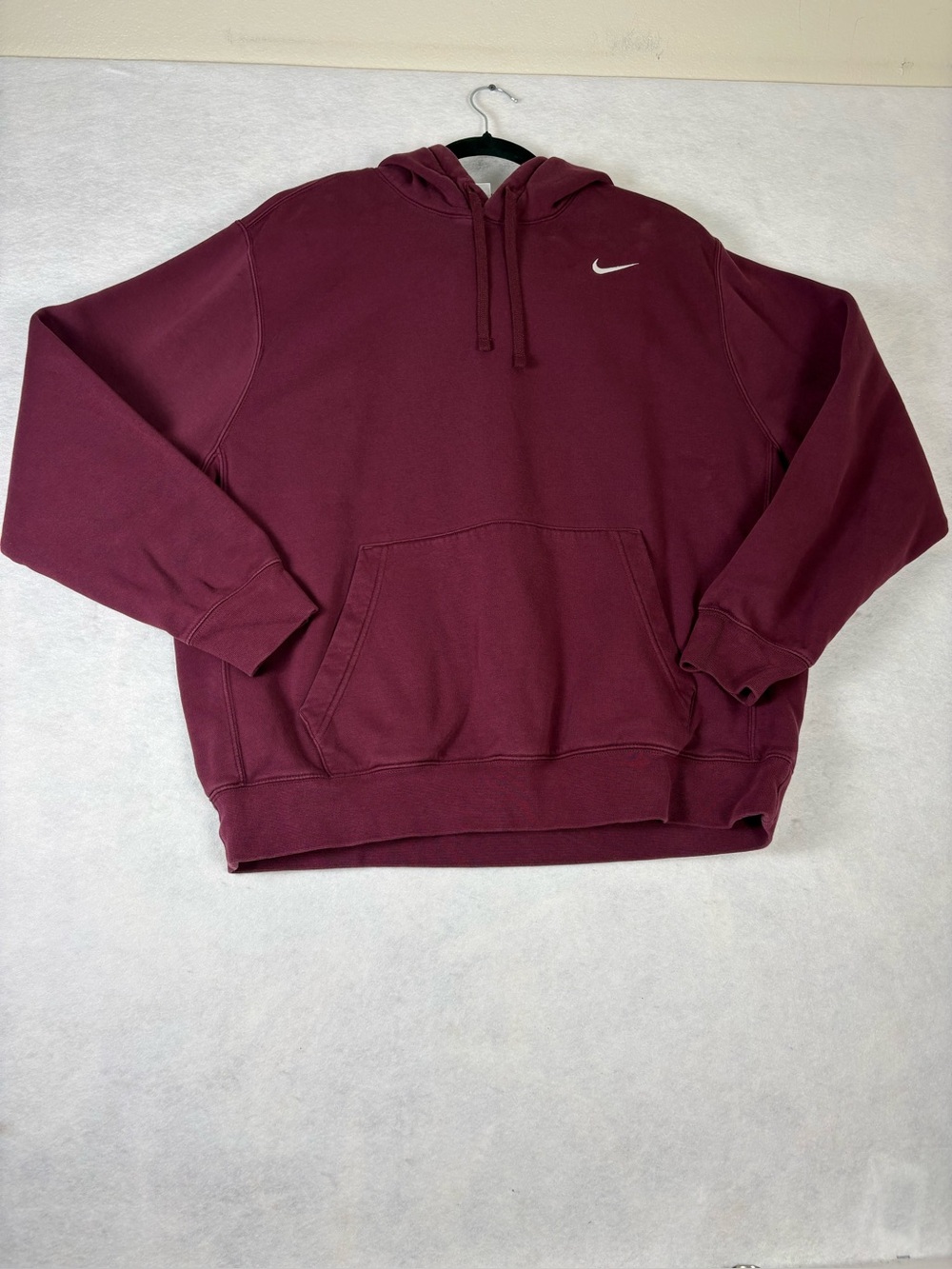 Nike Men's Burgundy Pullover Hoodie